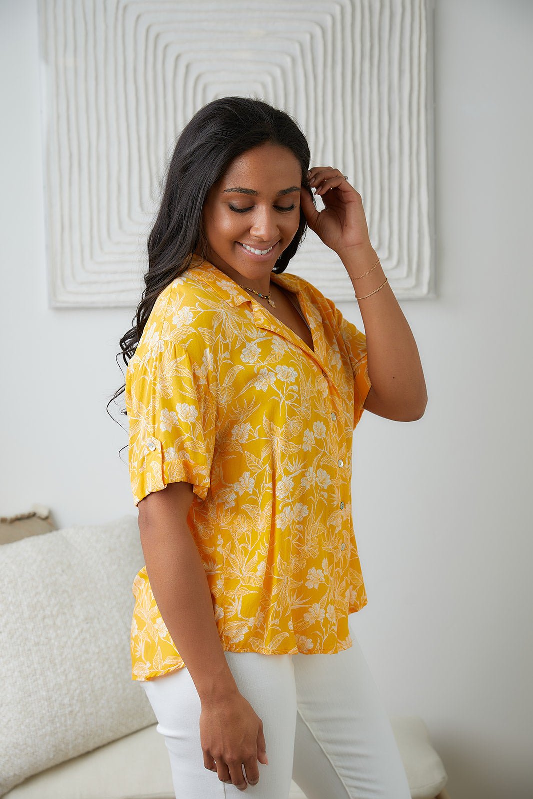 Clementine Floral Button Up Blouse (Online Exclusives) - Uptown Boutique Ramona