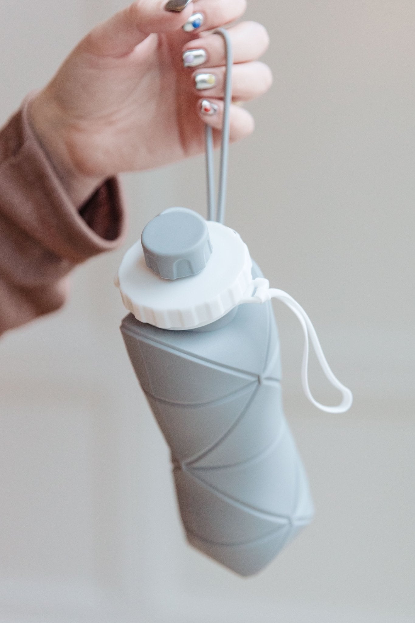 Collapsing Silicon Water Bottle in Diamond Gray (Online Exclusive) - Uptown Boutique Ramona