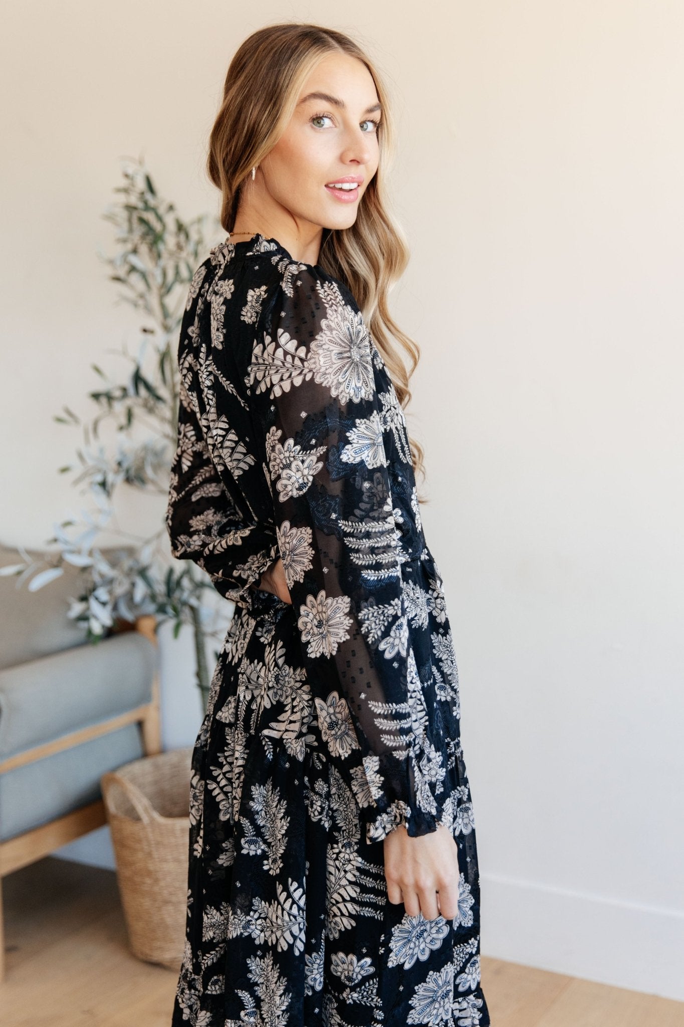 Come Take My Hand Floral Dress (Online Exclusive) - Uptown Boutique Ramona