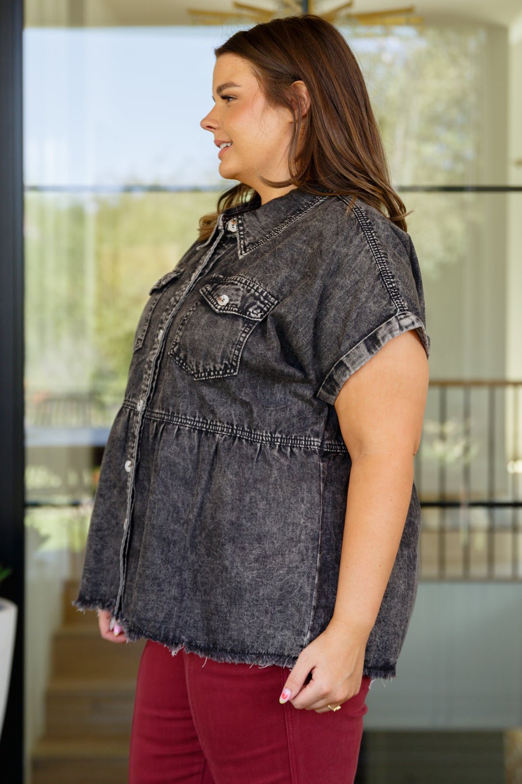 Cool and Carefree Denim Button Down (Online Exclusive) - Uptown Boutique Ramona