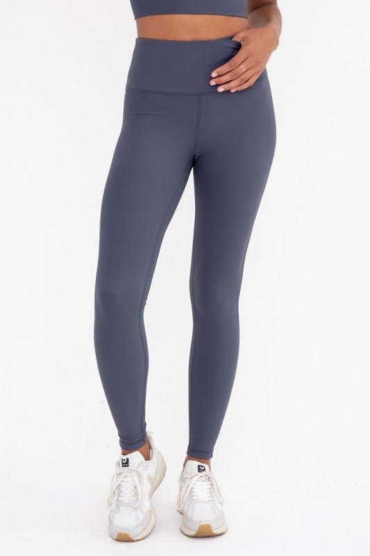 Finish shops line nike leggings