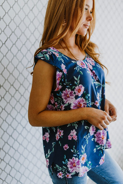 Crowd Charmer Floral Cap Sleeve Blouse (Online Exclusive) - Uptown Boutique Ramona