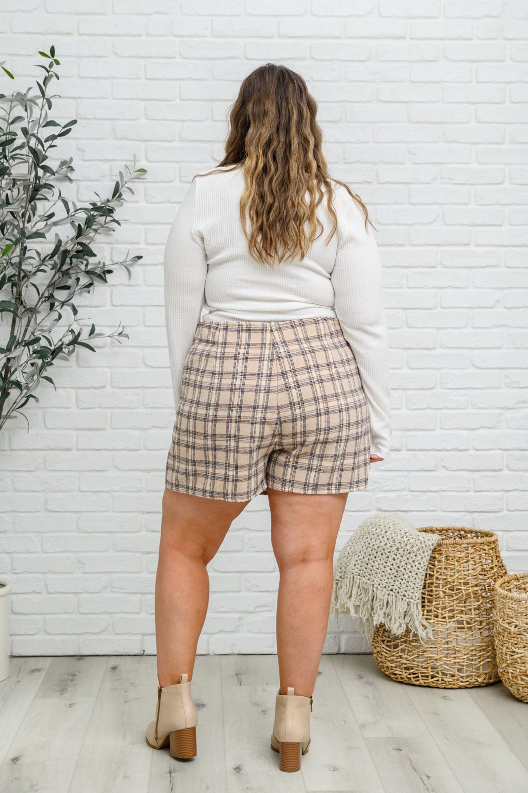 Cute As A Button Plaid Mini Skort (Online Exclusive) - Uptown Boutique Ramona