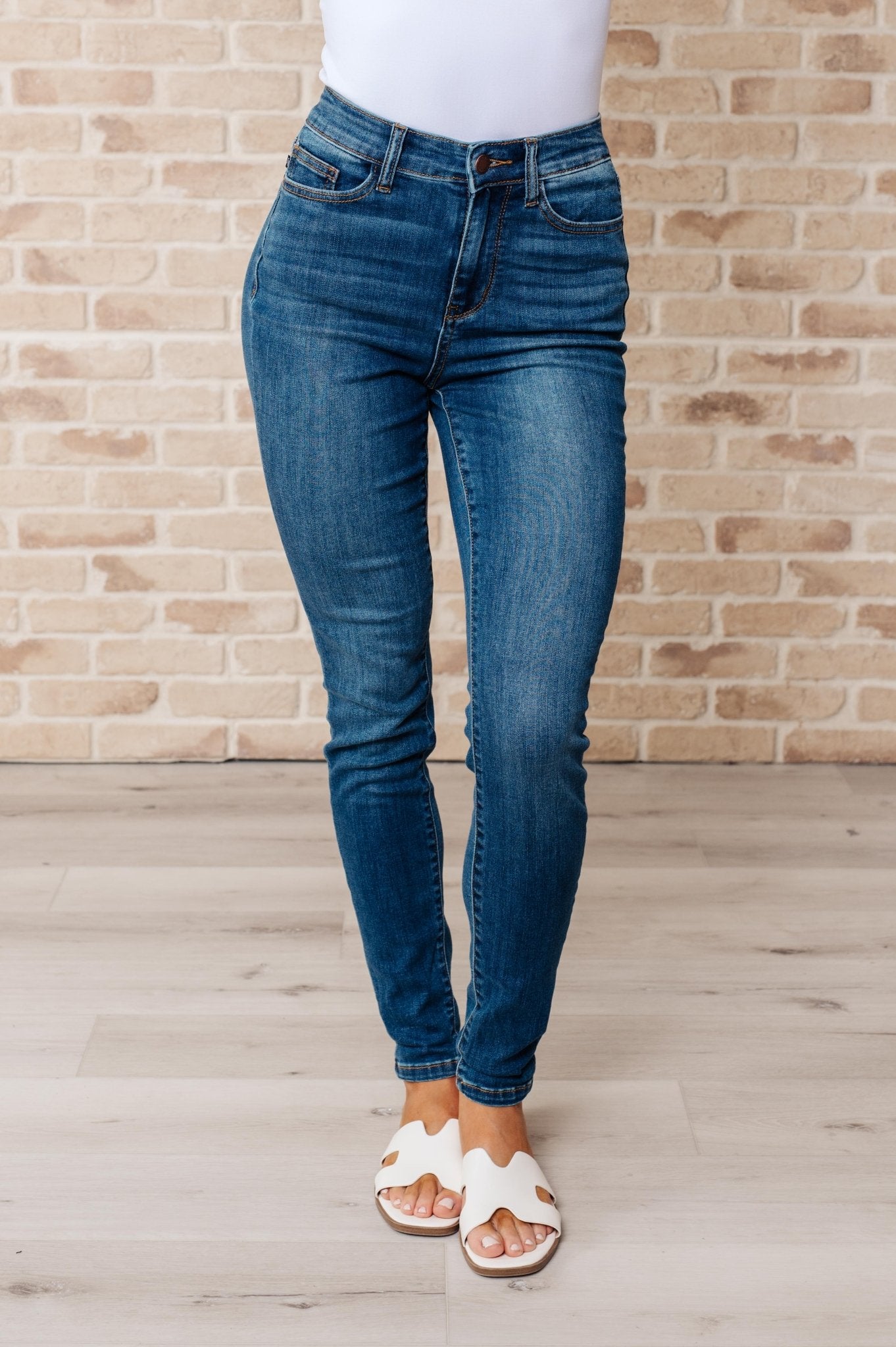 Daphne High Rise Skinny Jeans (Online Exclusive) - Uptown Boutique Ramona