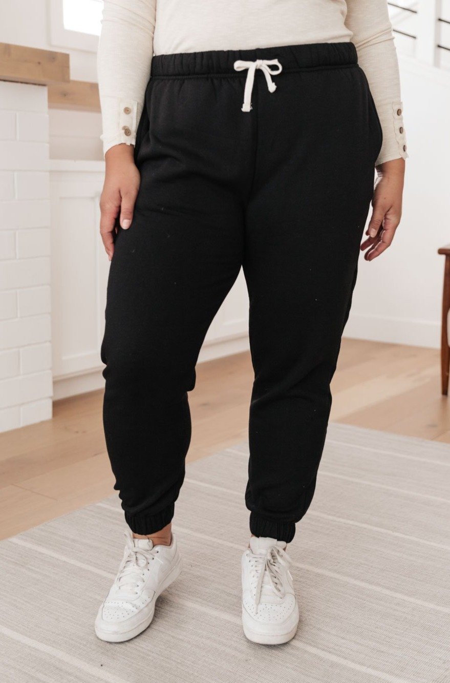 Day Off Sweats In Black (Online Exclusive) - Uptown Boutique Ramona