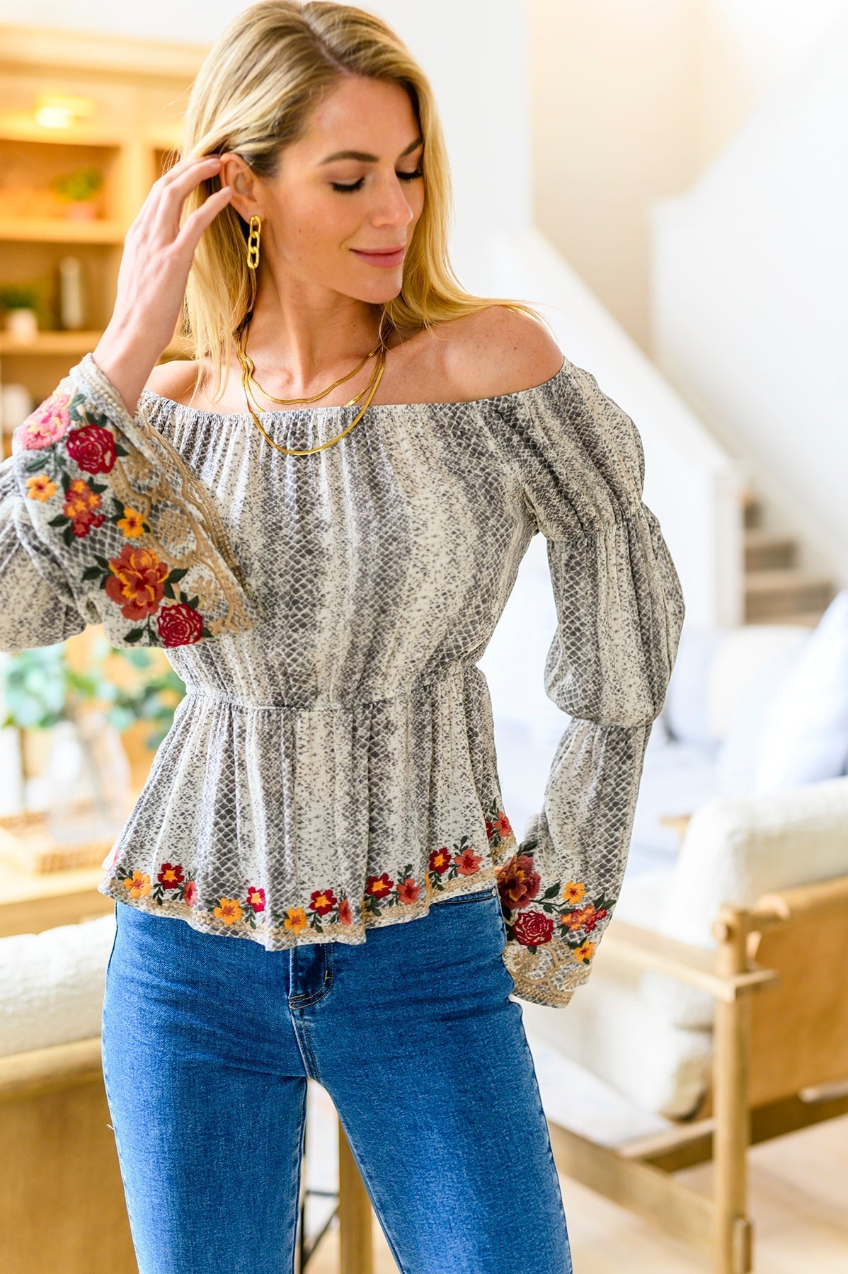 Don't Tempt Me Embroidered Blouse (Online Exclusive) - Uptown Boutique Ramona