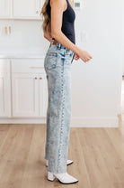 Dory High Waist Mineral Wash Raw Hem Wide Leg Jeans (Online Exclusive) - Uptown Boutique Ramona