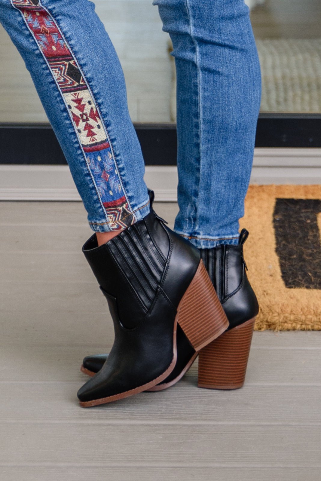 Easy As That Ankle Boots In Black (Online Exclusive) - Uptown Boutique Ramona