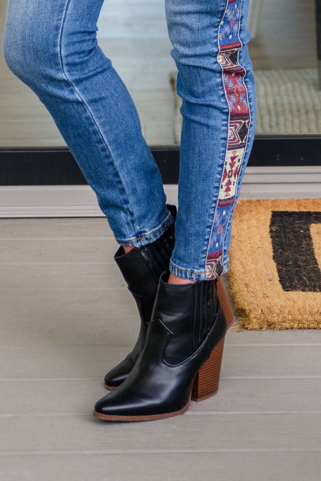 Easy As That Ankle Boots In Black (Online Exclusive) - Uptown Boutique Ramona