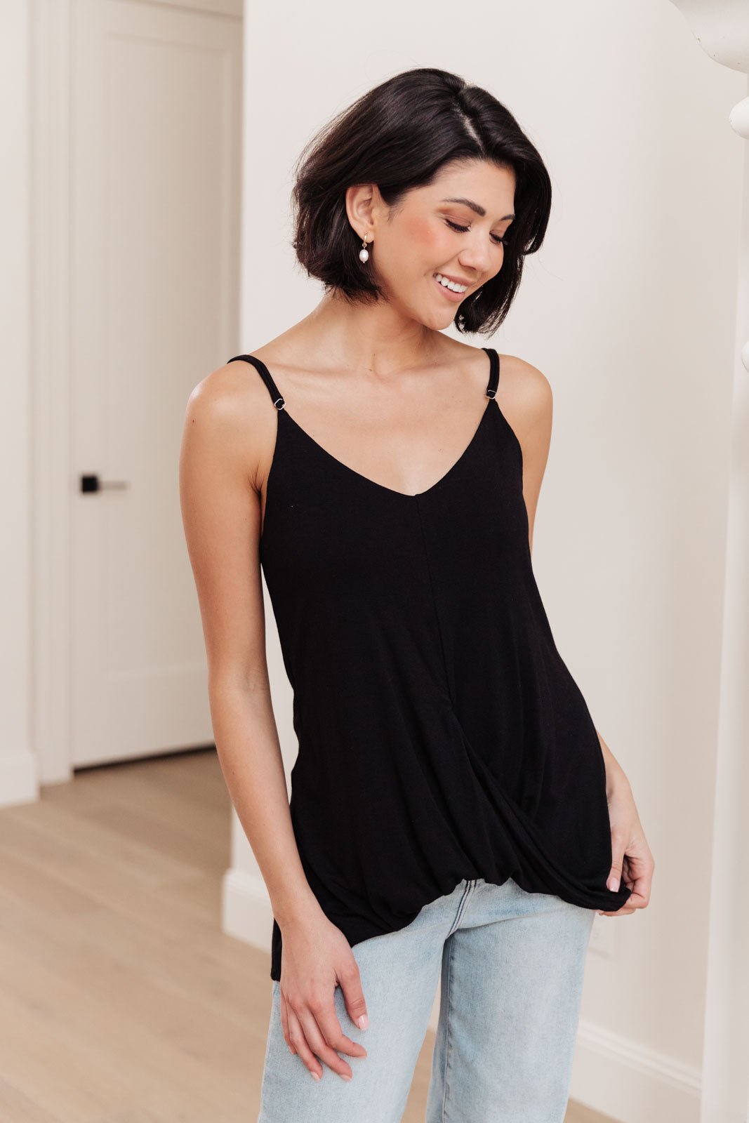 Easy To Chill Tank In Black (Online Exclusive) - Uptown Boutique Ramona