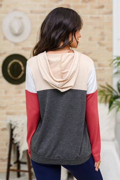 Edge of The Mountain Hooded Pullover (Online Exclusive) - Uptown Boutique Ramona