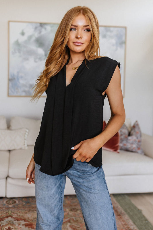 Elevate Everyday Blouse in Black (Online Exclusive) - Uptown Boutique Ramona