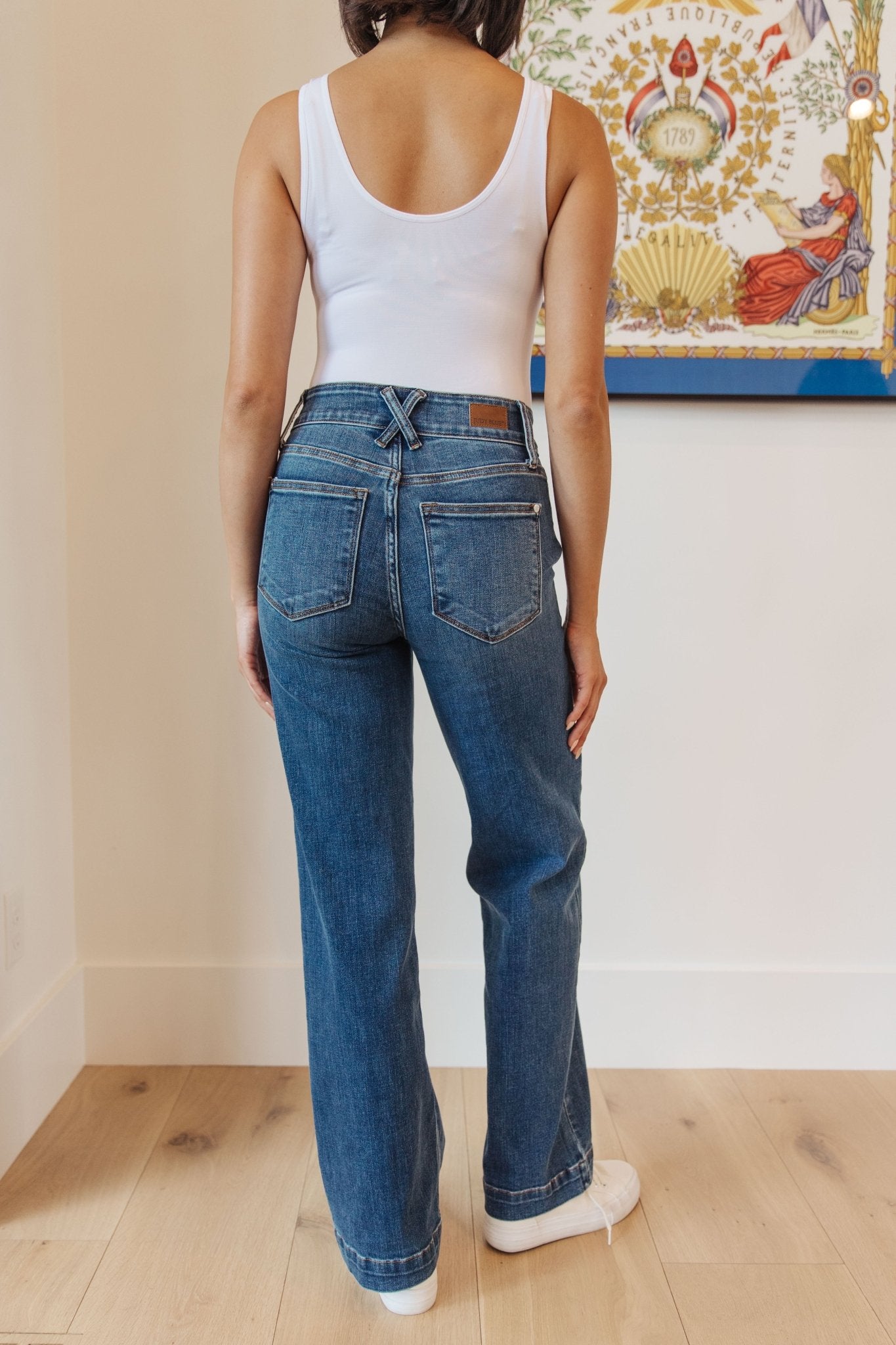 Elsie High Rise Double Button Wide Leg Jeans (Online Exclusive) - Uptown Boutique Ramona