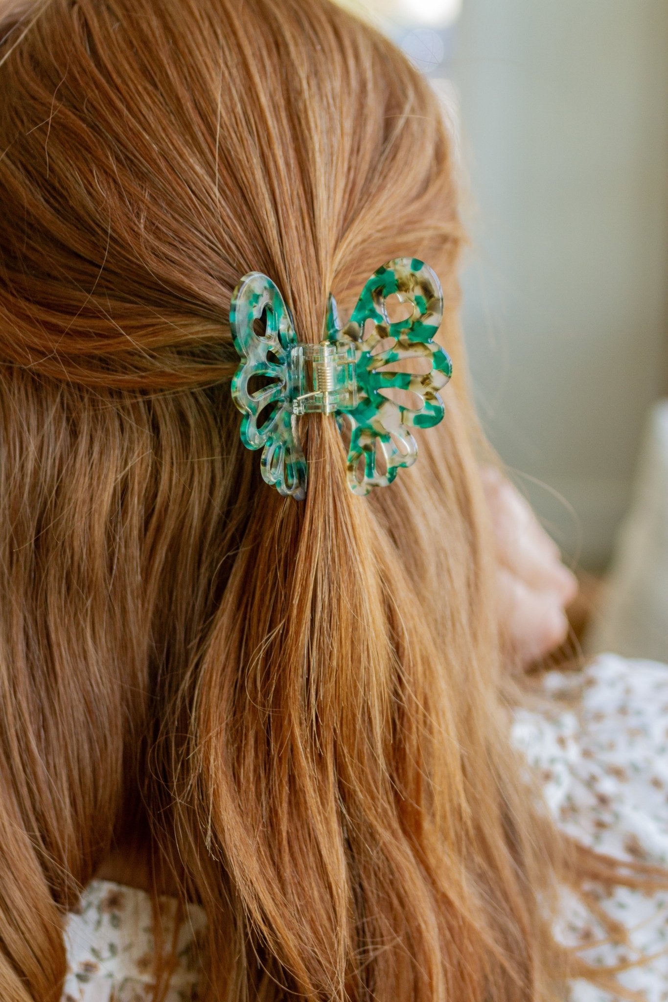 Emerald Butterfly Claw Clip (Online Exclusive) - Uptown Boutique Ramona