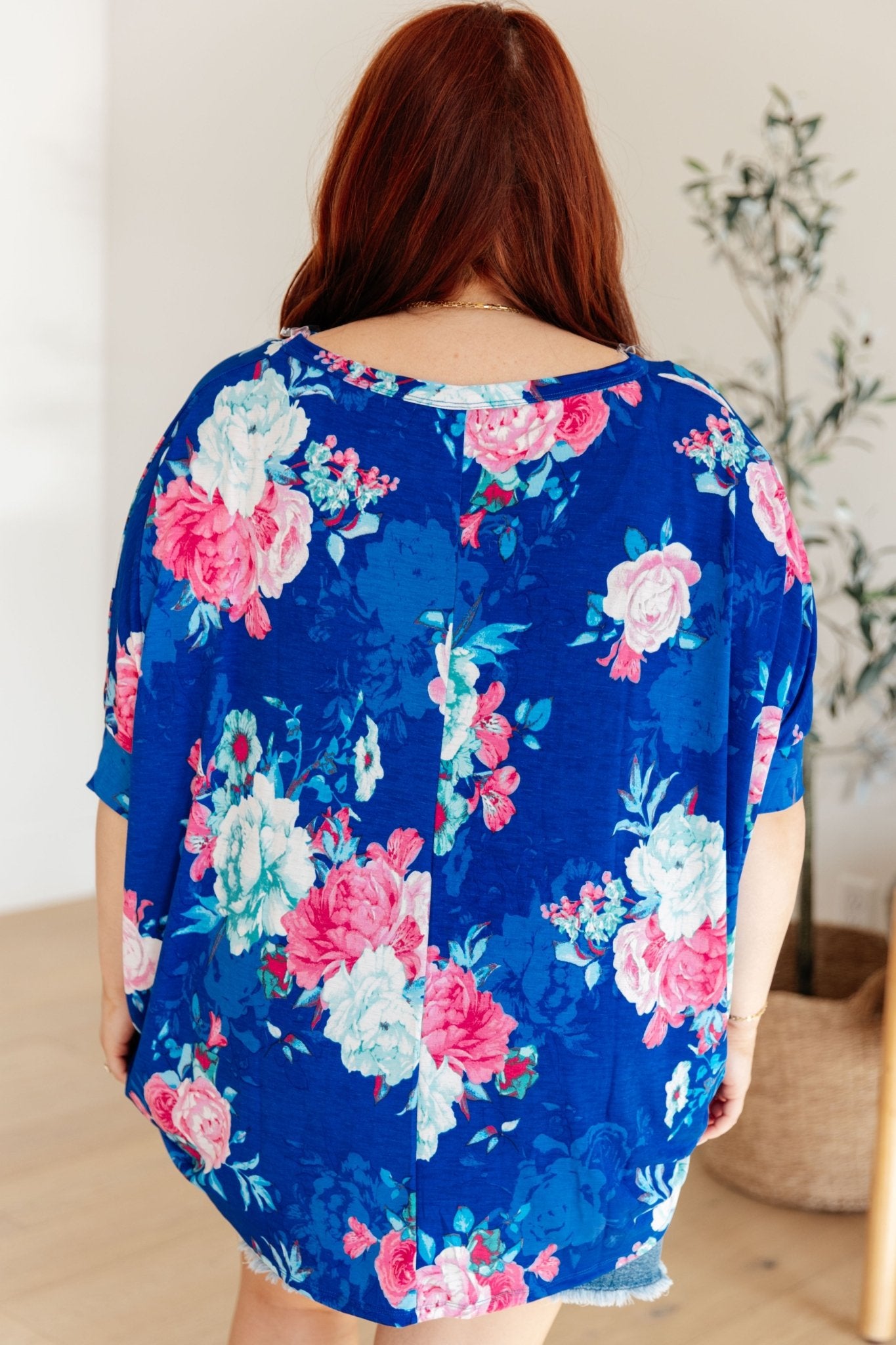 Essential Blouse in Royal and Pink Floral (Online Exclusive) - Uptown Boutique Ramona