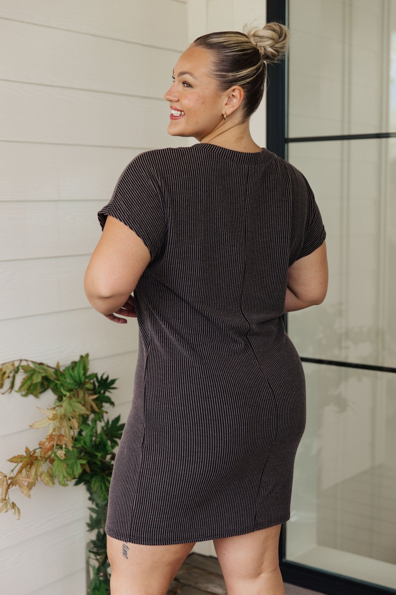 Everyday Favorite Ribbed Knit Dress in Black (Online Exclusive) - Uptown Boutique Ramona