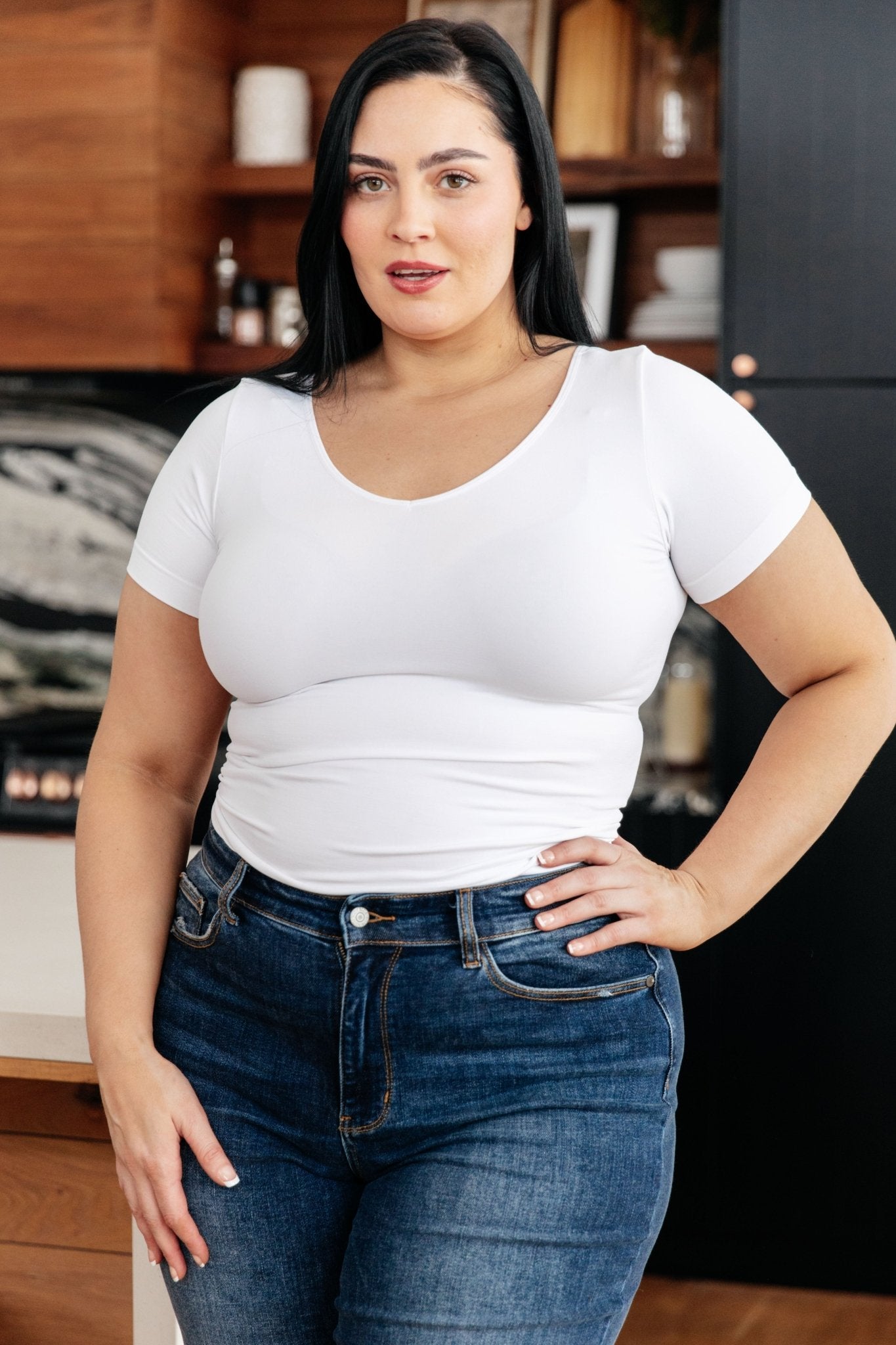 Everyday Scoop Neck Short Sleeve Top in White (Online Exclusive) - Uptown Boutique Ramona