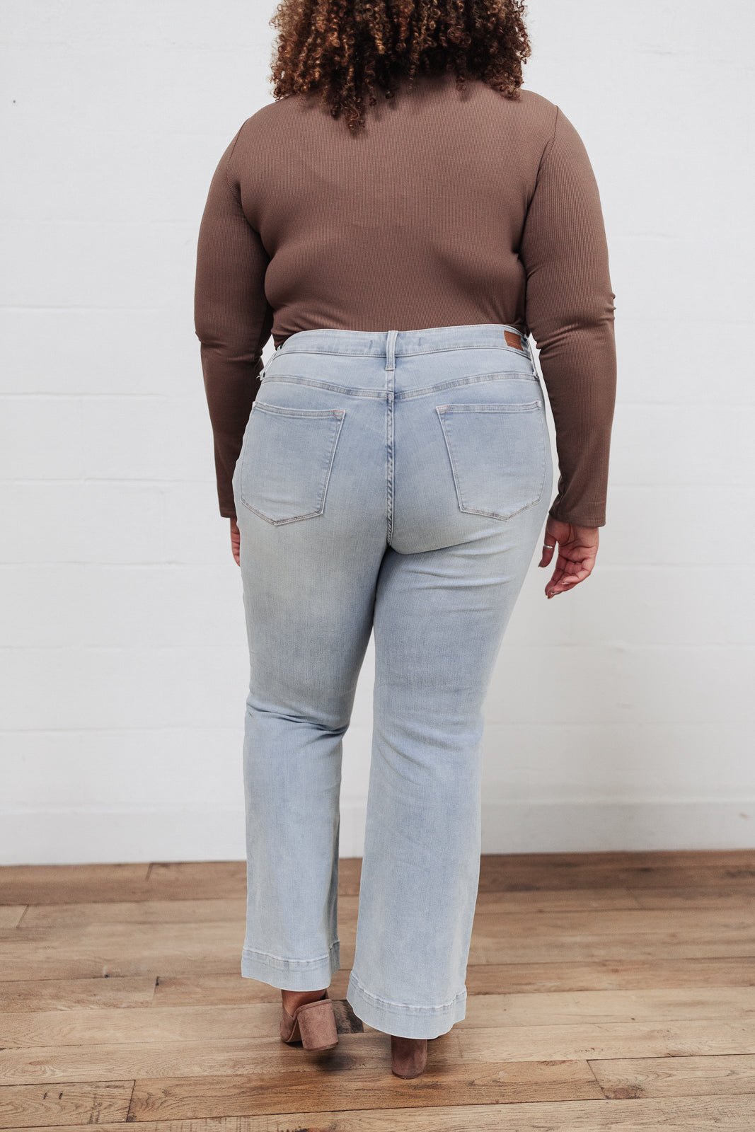 Fiona Hi - Rise Braided Waistband Jeans (Online Exclusive) - Uptown Boutique Ramona