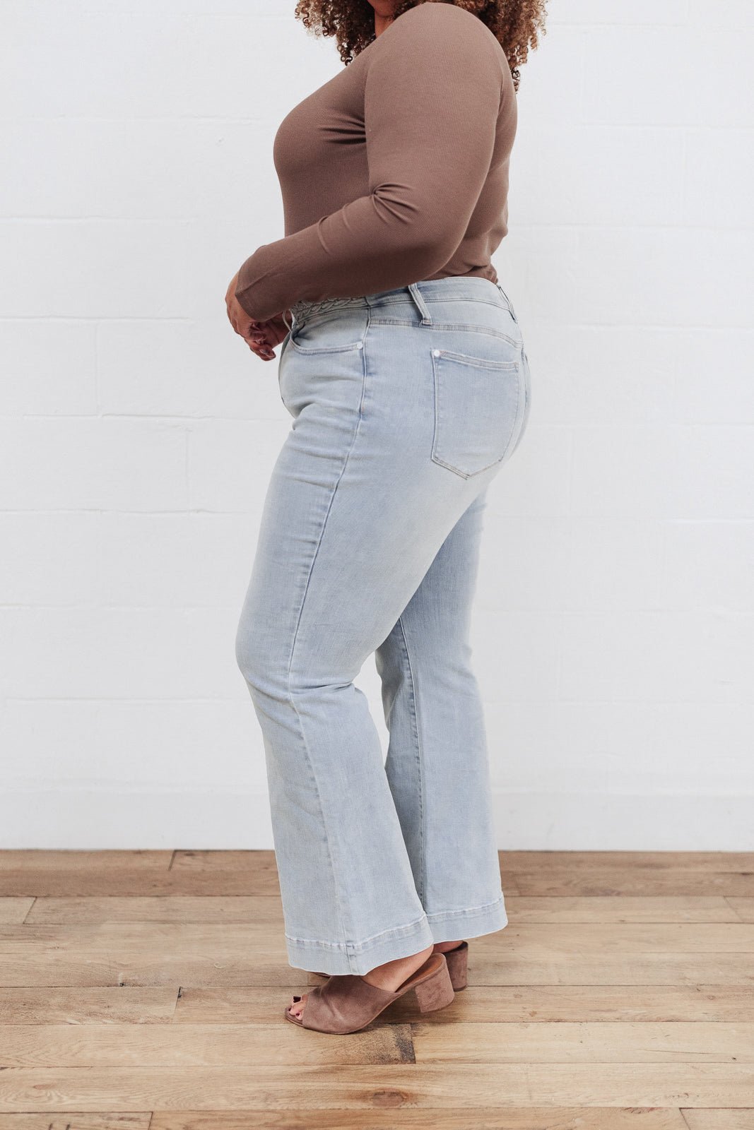 Fiona Hi - Rise Braided Waistband Jeans (Online Exclusive) - Uptown Boutique Ramona