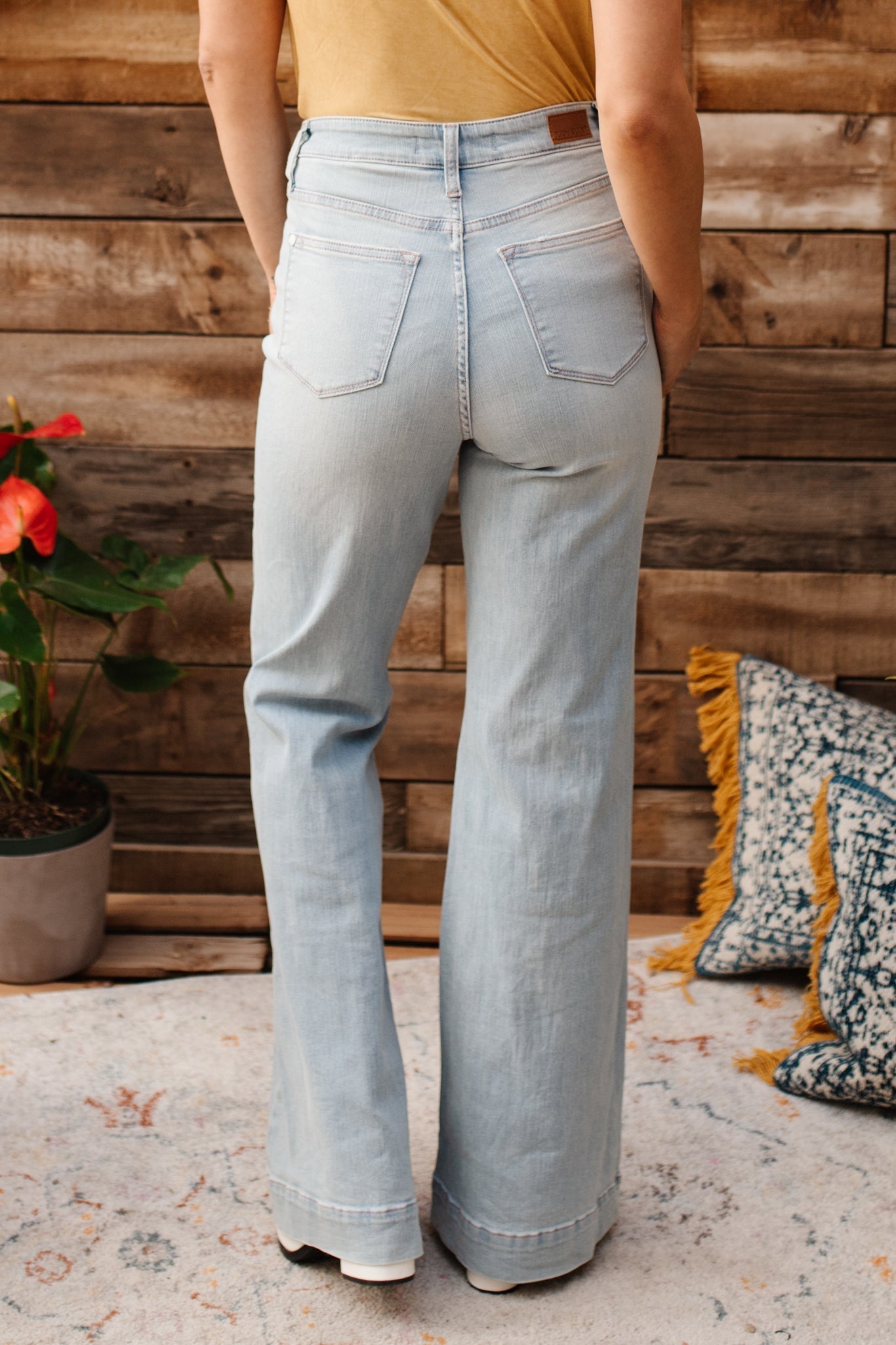 Fiona Hi - Rise Braided Waistband Jeans (Online Exclusive) - Uptown Boutique Ramona