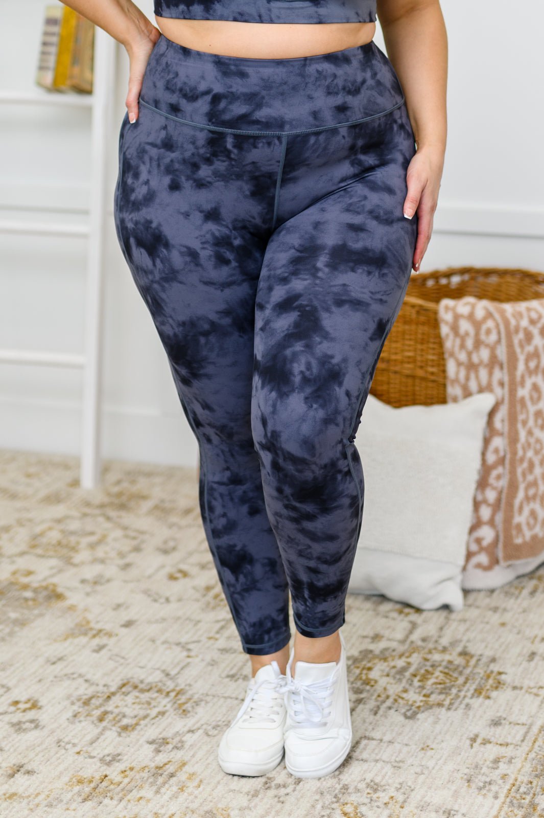 Fired Up Leggings (Online Exclusive) - Uptown Boutique Ramona