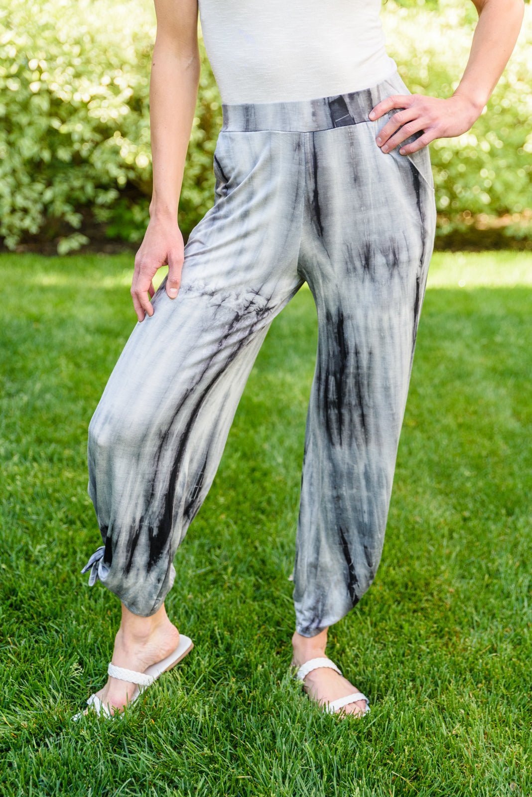 First Class Pant In Tie Dye (Online Exclusive) - Uptown Boutique Ramona