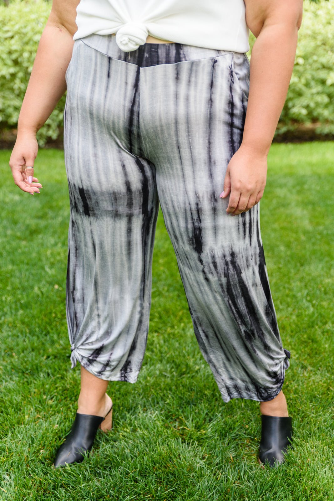 First Class Pant In Tie Dye (Online Exclusive) - Uptown Boutique Ramona