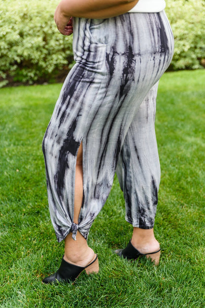 First Class Pant In Tie Dye (Online Exclusive) - Uptown Boutique Ramona