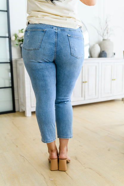 Florence High Waist Destroyed Boyfriend Jeans (Online Exclusive) - Uptown Boutique Ramona