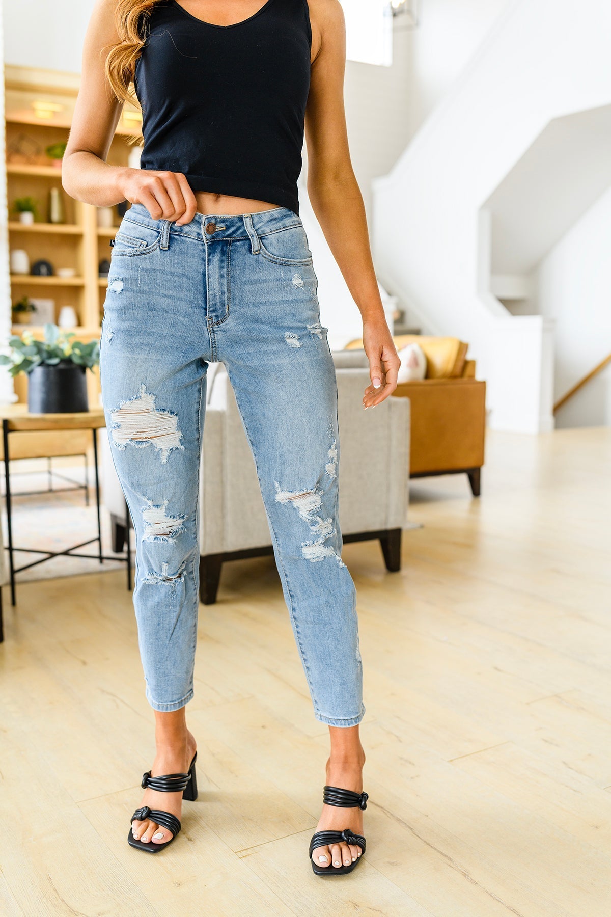 Florence High Waist Destroyed Boyfriend Jeans (Online Exclusive) - Uptown Boutique Ramona