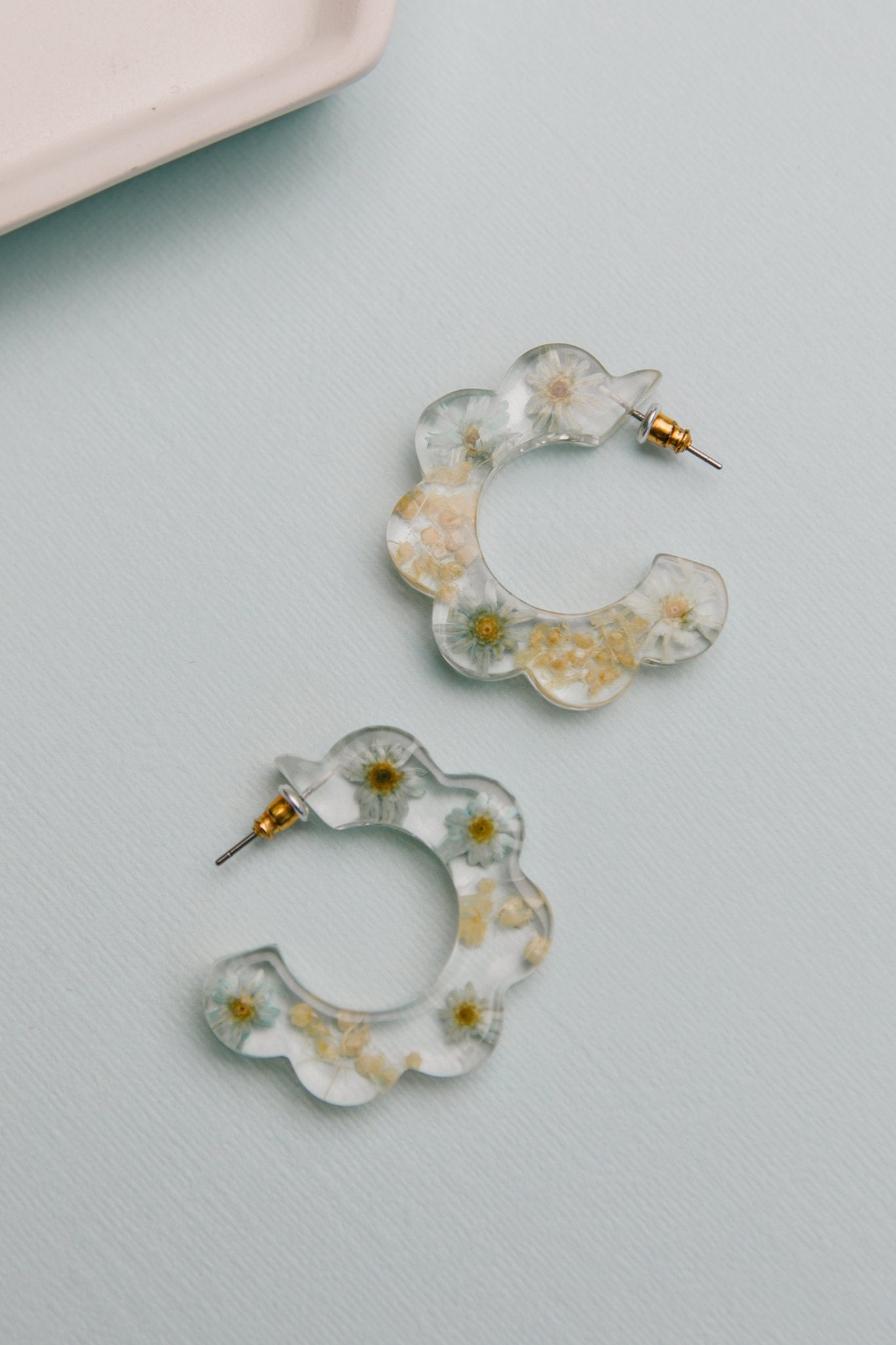 Flower Scalloped Earrings (Online Exclusive) - Uptown Boutique Ramona