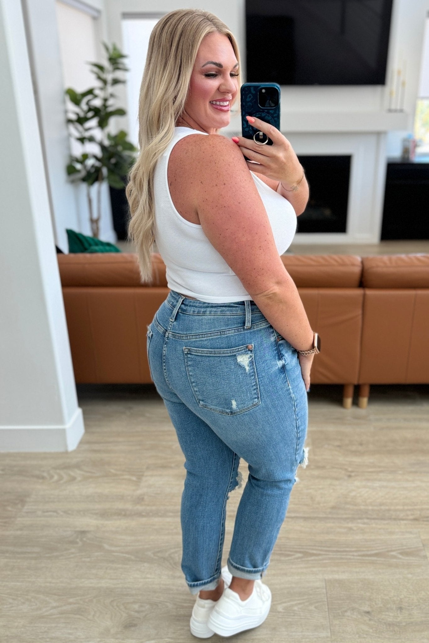 Frankie High Waist Distressed Boyfriend Jeans (Online Exclusive) - Uptown Boutique Ramona