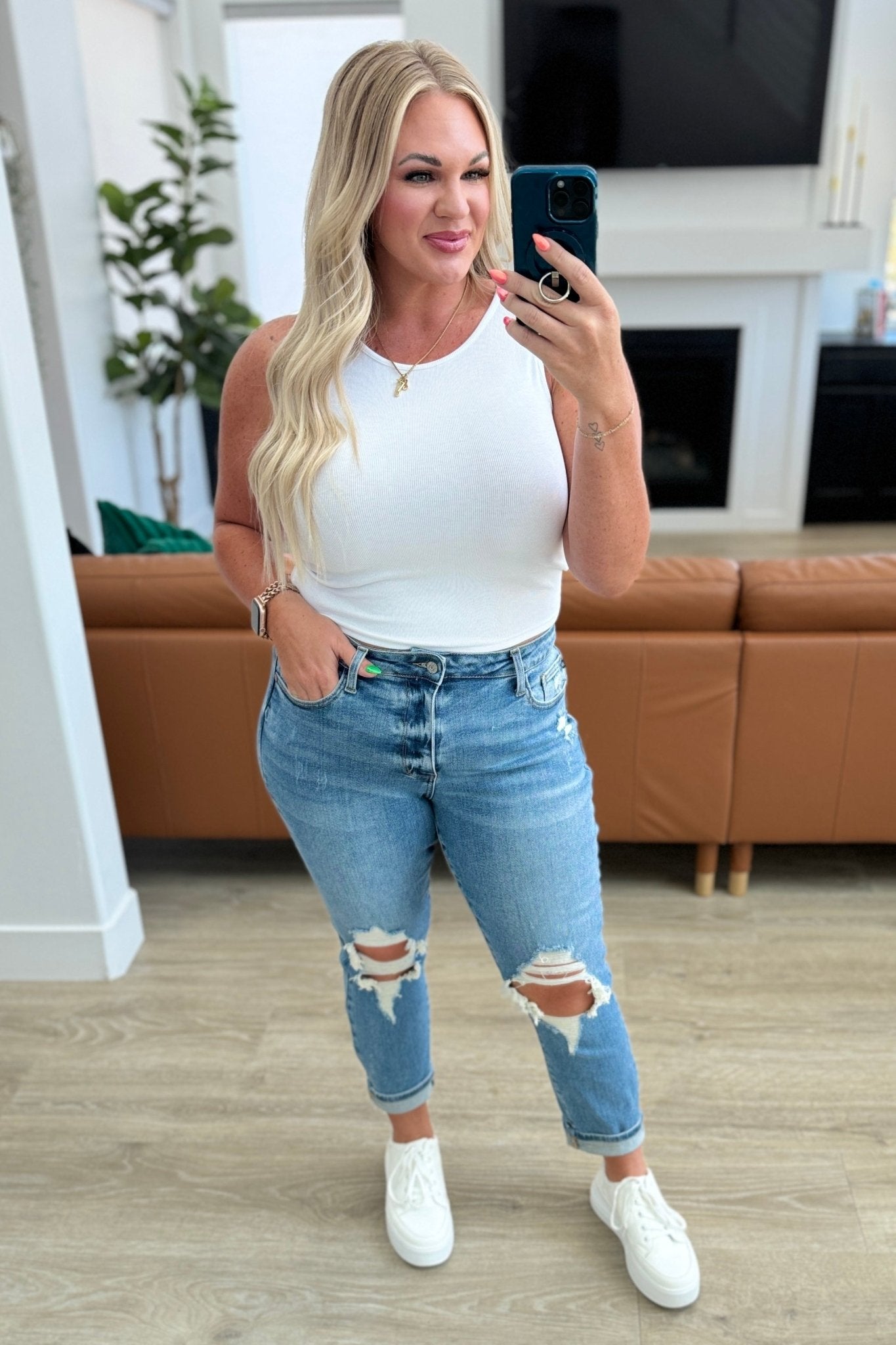 Frankie High Waist Distressed Boyfriend Jeans (Online Exclusive) - Uptown Boutique Ramona