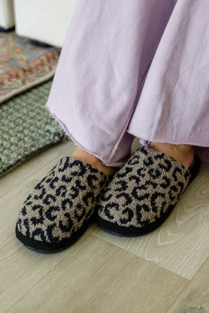 Fuzziest Feet Animal Print Slippers In Mocha (Online Exclusive) - Uptown Boutique Ramona