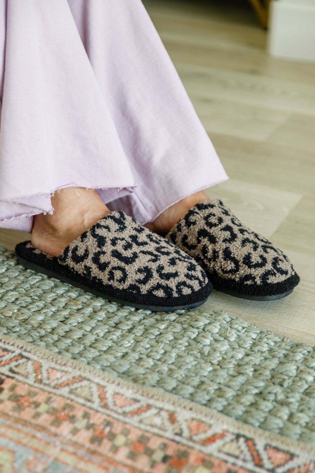 Fuzziest Feet Animal Print Slippers In Mocha (Online Exclusive) - Uptown Boutique Ramona