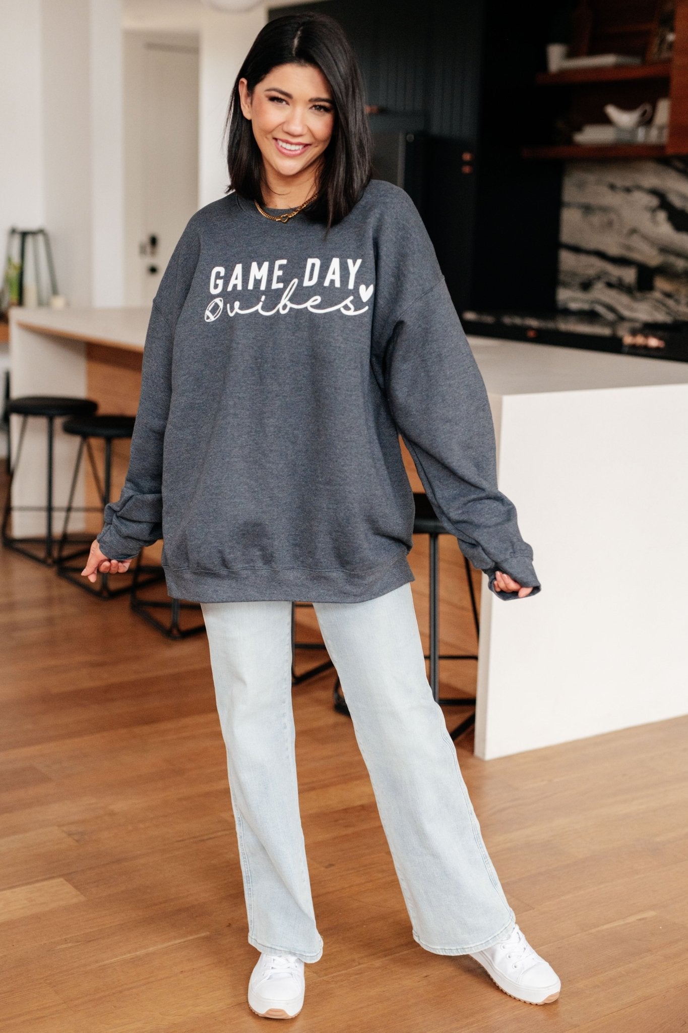 Game Day Vibes Pullover (Online Exclusive) - Uptown Boutique Ramona