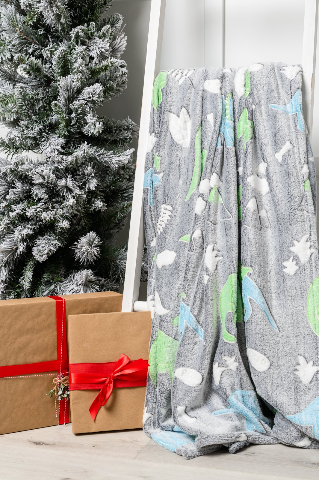 Glow in the Dark Blanket in Dinosaurs (Online Exclusive) - Uptown Boutique Ramona