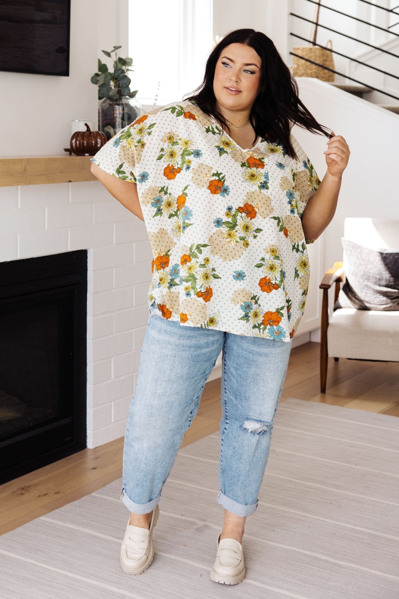 Good Morning Floral V - Neck Blouse (Online Exclusive) - Uptown Boutique Ramona