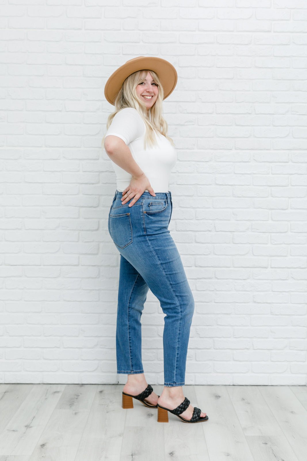 High Waist Slim Fit Jeans (Online Exclusive) - Uptown Boutique Ramona