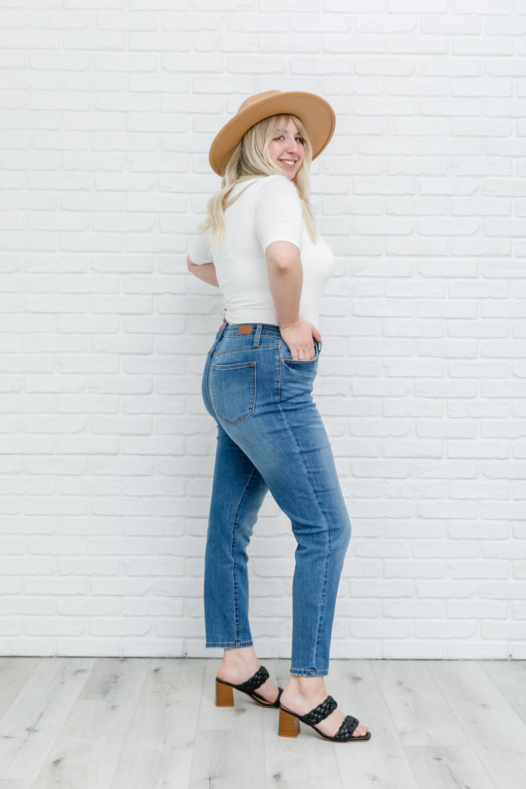 High Waist Slim Fit Jeans (Online Exclusive) - Uptown Boutique Ramona