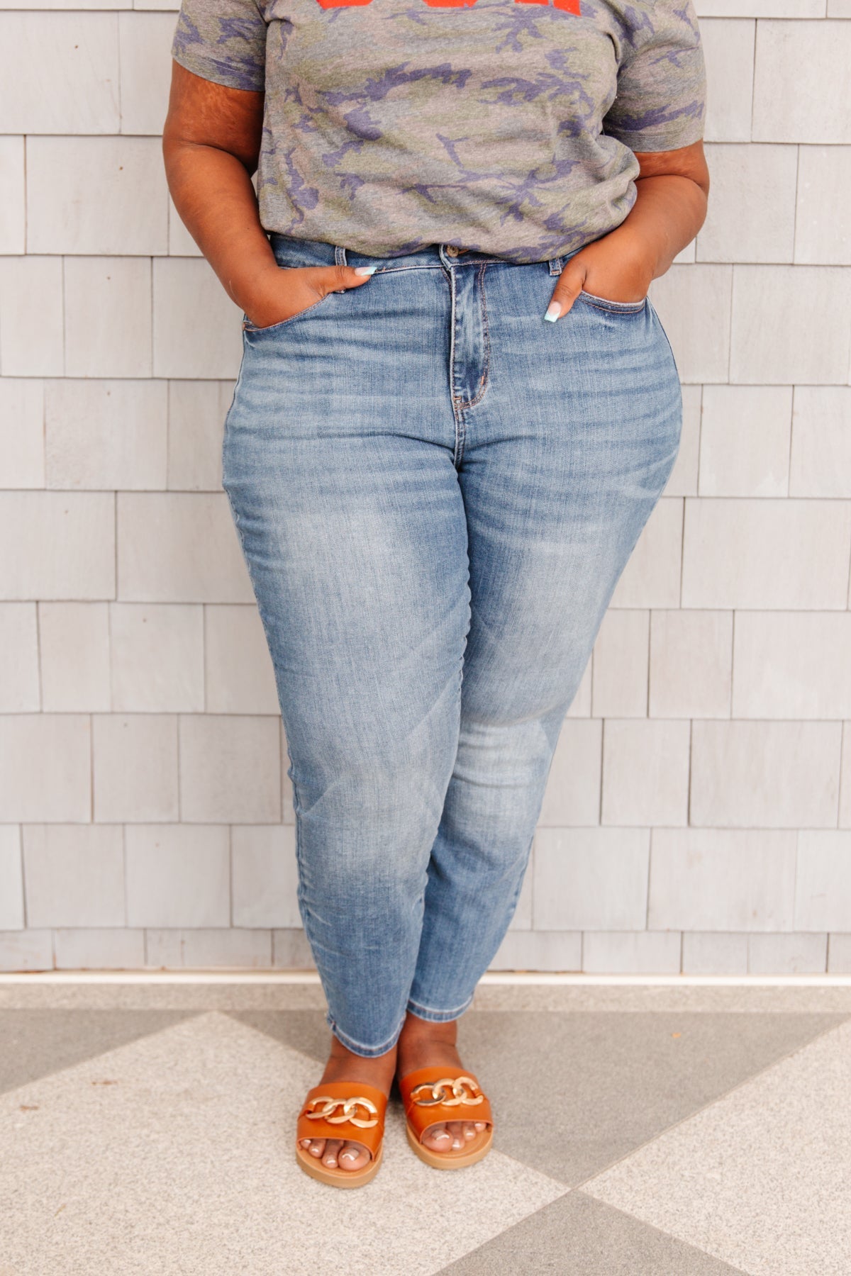 High Waist Slim Fit Jeans (Online Exclusive) - Uptown Boutique Ramona