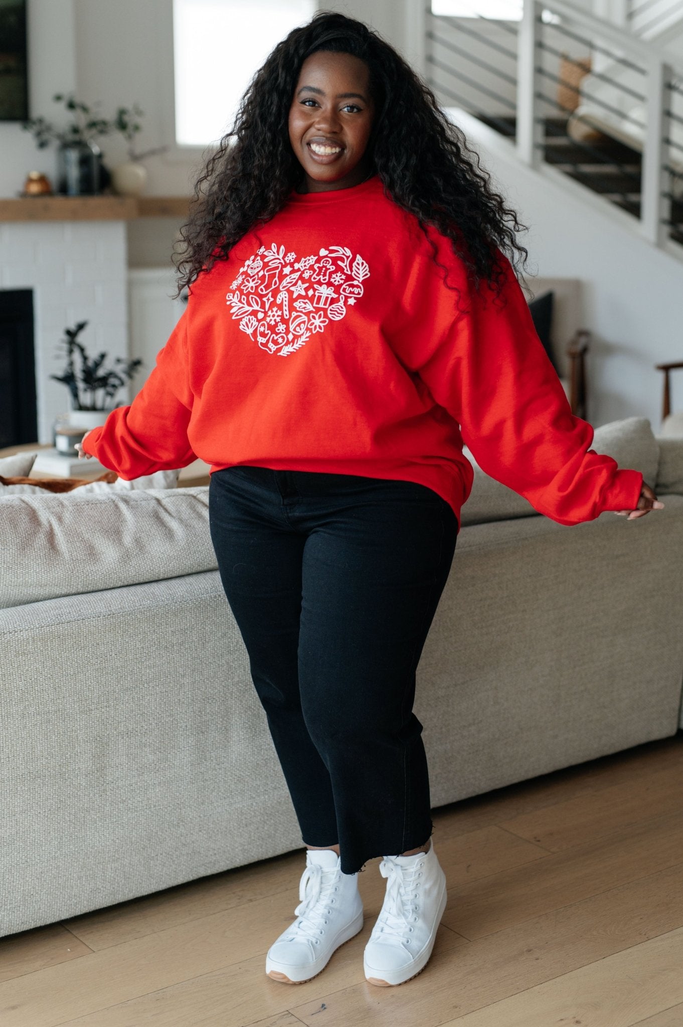 Holiday Heart Sweatshirt (Online Exclusive) - Uptown Boutique Ramona