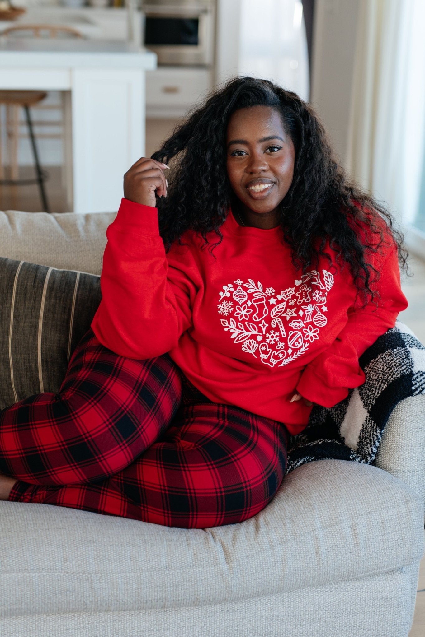 Holiday Heart Sweatshirt (Online Exclusive) - Uptown Boutique Ramona