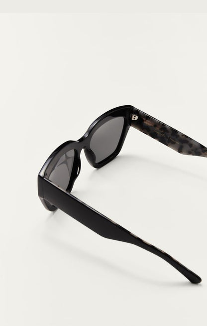 ICONIC SUNGLASSES - Uptown Boutique Ramona