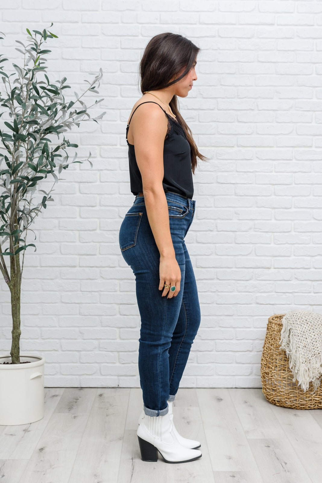 Infinite Memories Lace Bodysuit In Black (Online Exclusive) - Uptown Boutique Ramona