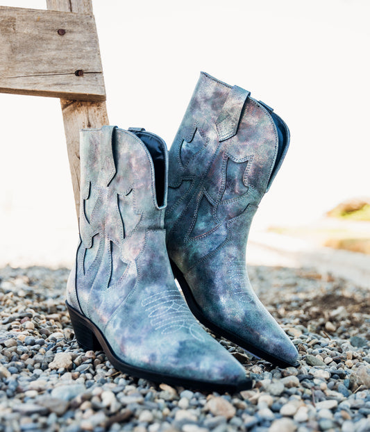 Jersey Metallic Boot in Blue (Online Exclusive)