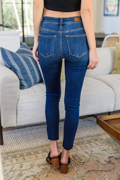 Jill Mid - Rise Classic Skinny (Online Exclusive) - Uptown Boutique Ramona