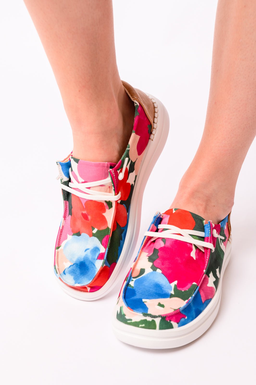 Kayak 2 Shoes in Floral (Online Exclusive) - Uptown Boutique Ramona