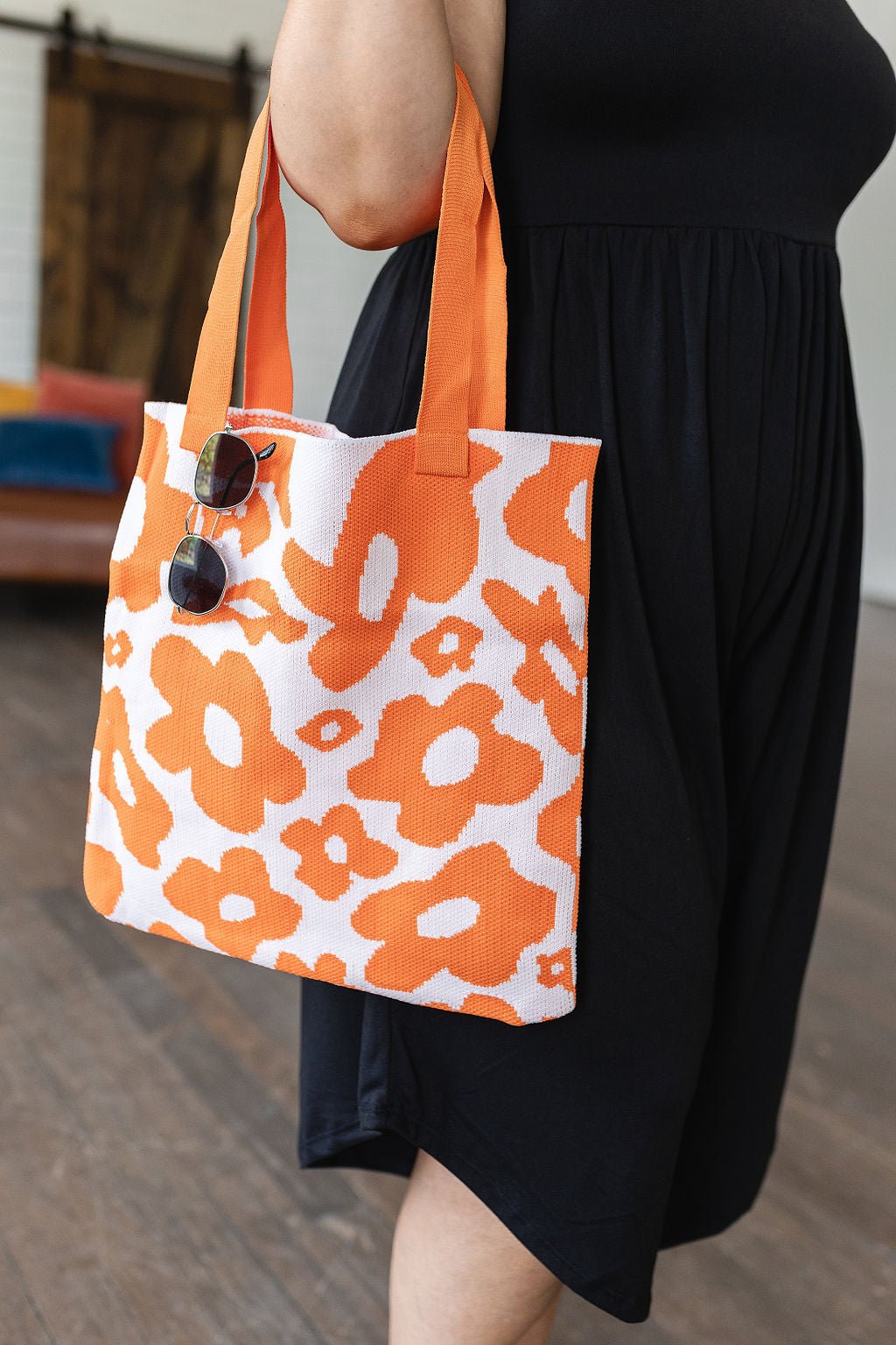 Lazy Daisy Knit Bag in Orange (Online Exclusive) - Uptown Boutique Ramona