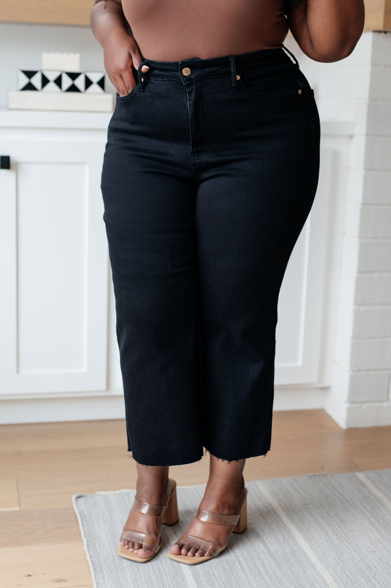 Lizzy High Rise Control Top Wide Leg Crop Jeans in Black (Online Exclusive) - Uptown Boutique Ramona